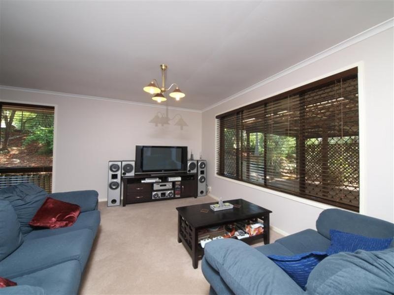 38 Bunya Park Drive, Eatons Hill QLD 4037