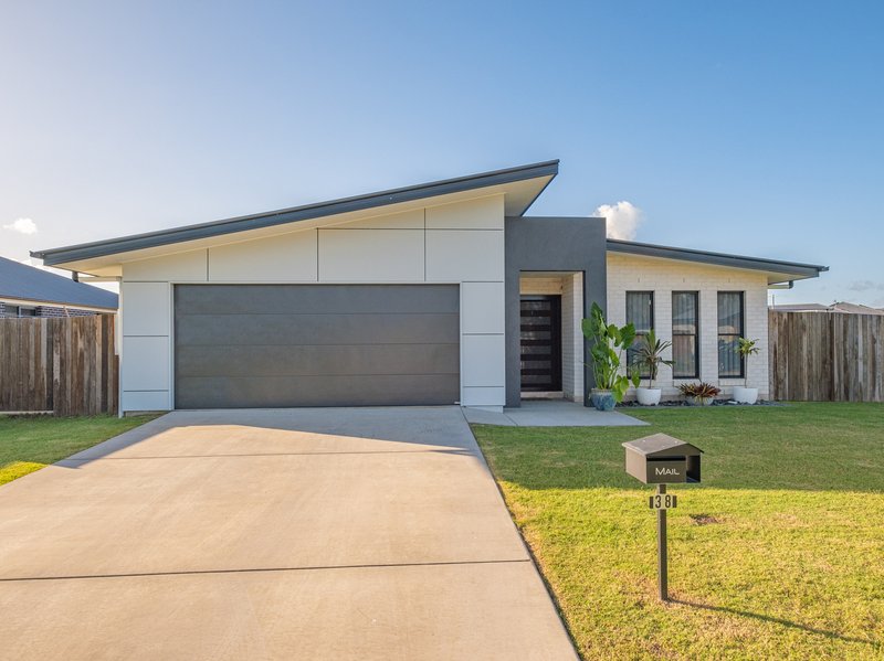 38 Cambridge Cct , Southside QLD 4570