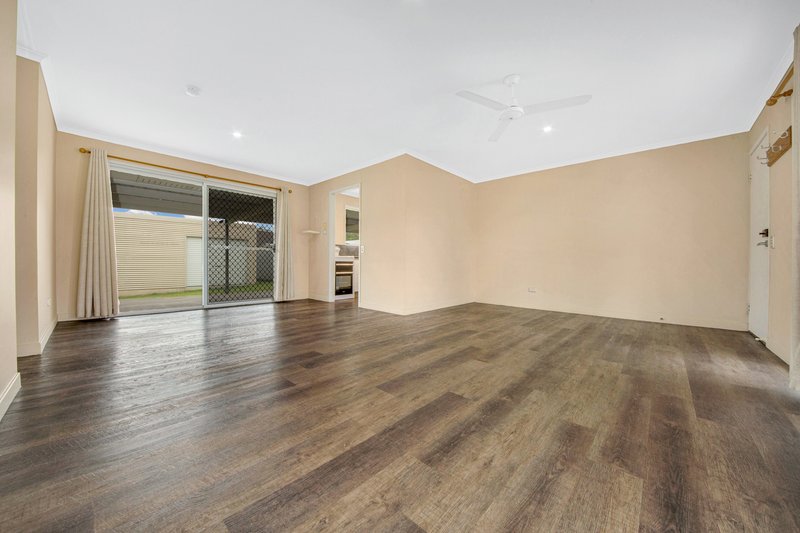 Photo - 38 Camille Street, Clinton QLD 4680 - Image 3