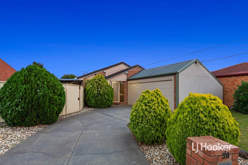 38 Canonbury Circle, Seabrook VIC 3028