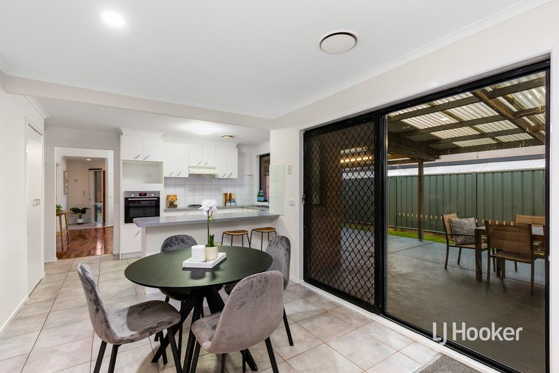 Photo - 38 Canonbury Circle, Seabrook VIC 3028 - Image 8