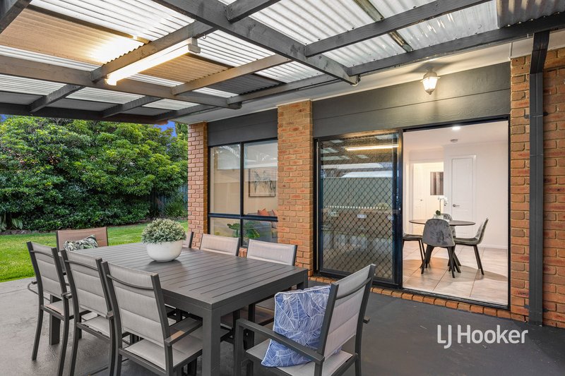 Photo - 38 Canonbury Circle, Seabrook VIC 3028 - Image 15