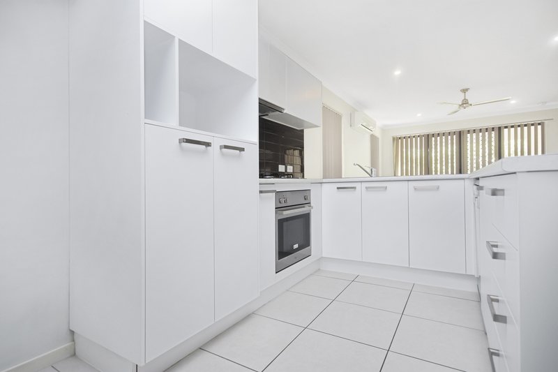 Photo - 38 Catchment Court, Narangba QLD 4504 - Image 2