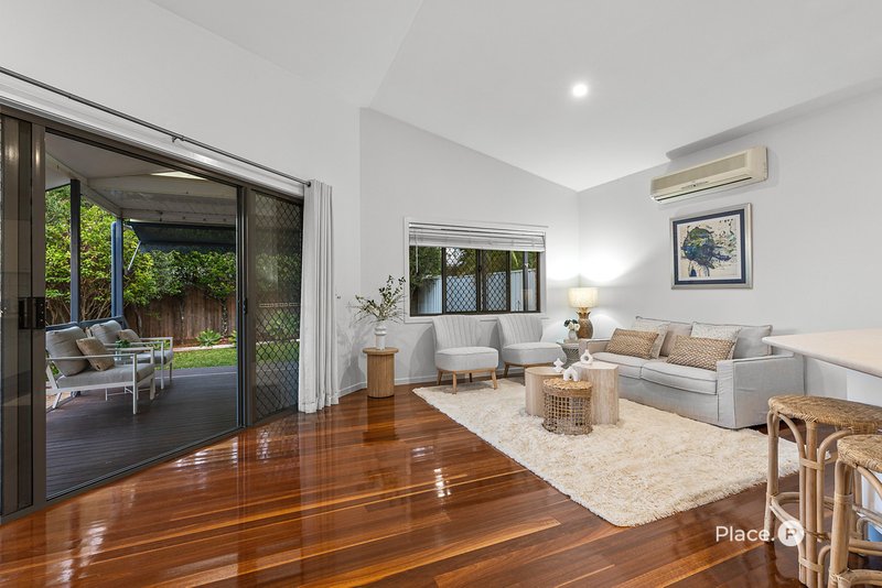 Photo - 38 Cedar Street, Wynnum QLD 4178 - Image 6