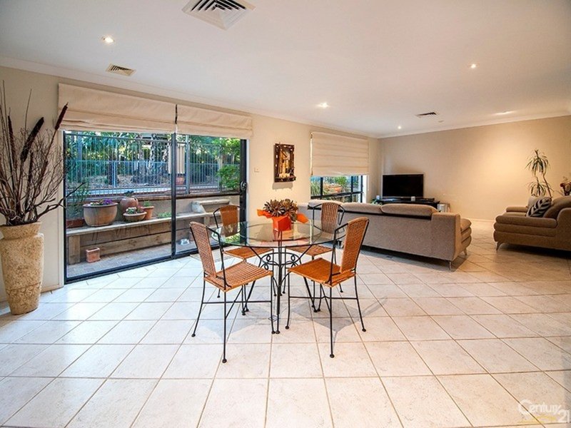 Photo - 38 Centaur Street, Revesby NSW 2212 - Image 8