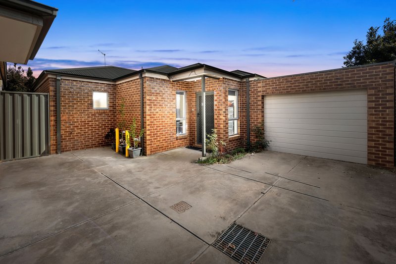 3/8 Central Avenue, Thomastown VIC 3074
