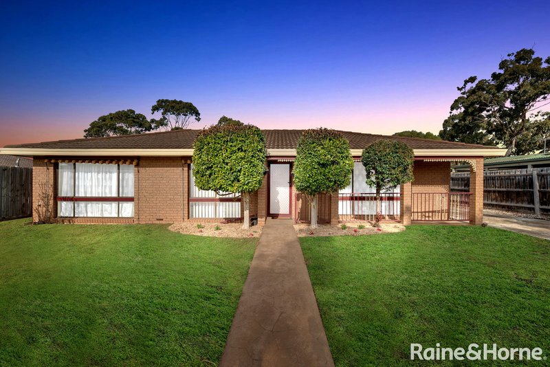 38 Chelmsford Way, Melton West VIC 3337