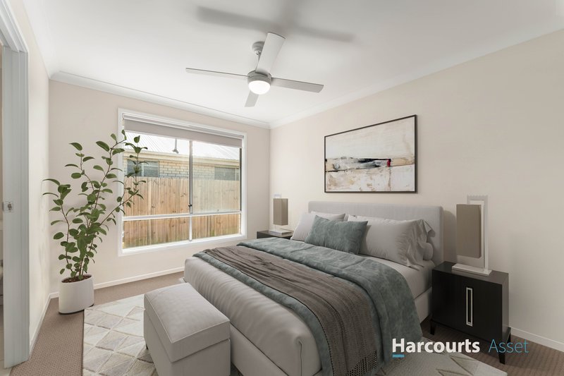 Photo - 38 Chikameena Street, Logan Reserve QLD 4133 - Image 5