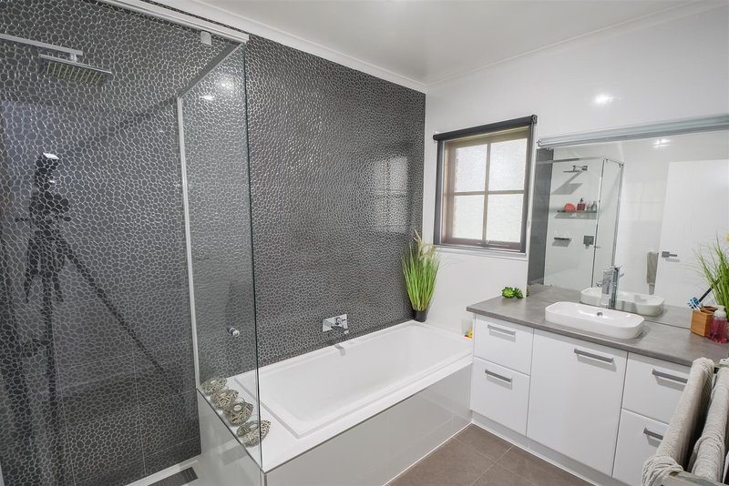 Photo - 38 Churchill Road, Horsham VIC 3400 - Image 17