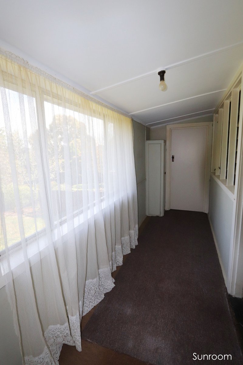 Photo - 38 Clara Street, Tumbarumba NSW 2653 - Image 11