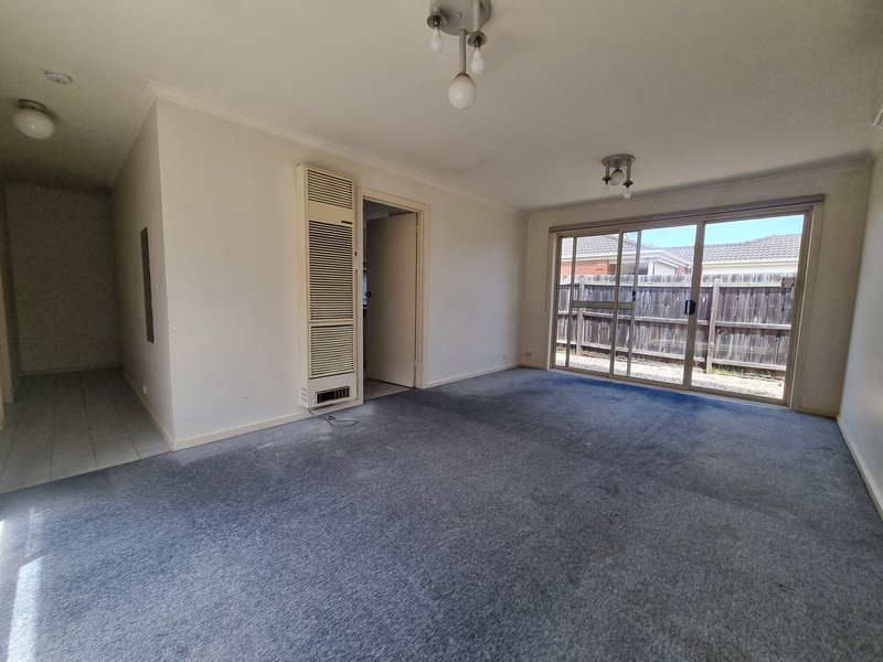 Photo - 3/8 Clarevale Street, Clayton South VIC 3169 - Image 5