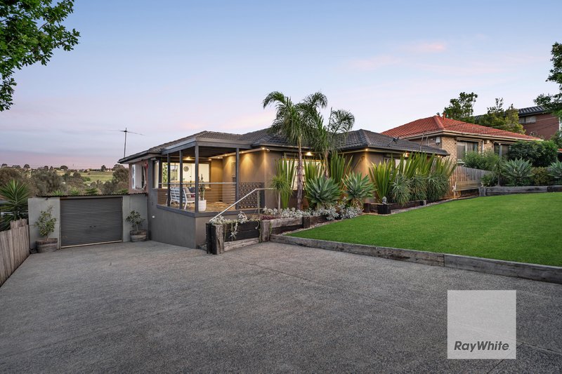 38 Clarke Drive, Gladstone Park VIC 3043