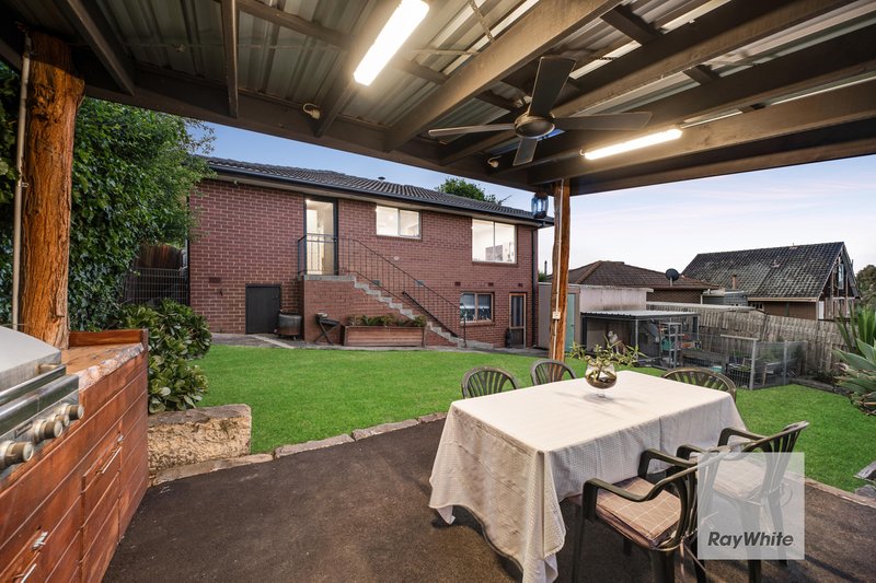 Photo - 38 Clarke Drive, Gladstone Park VIC 3043 - Image 20