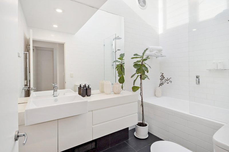 Photo - 38 Clayton Street, Balmain NSW 2041 - Image 13