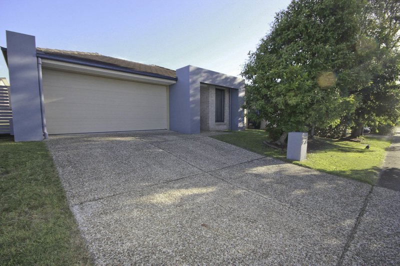 38 Collingrove Circuit, Pimpama QLD 4209