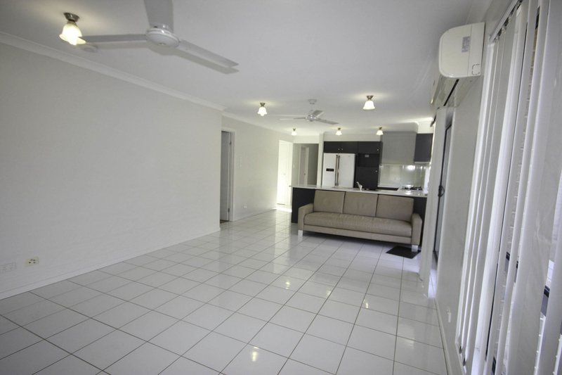 Photo - 38 Collingrove Circuit, Pimpama QLD 4209 - Image 5