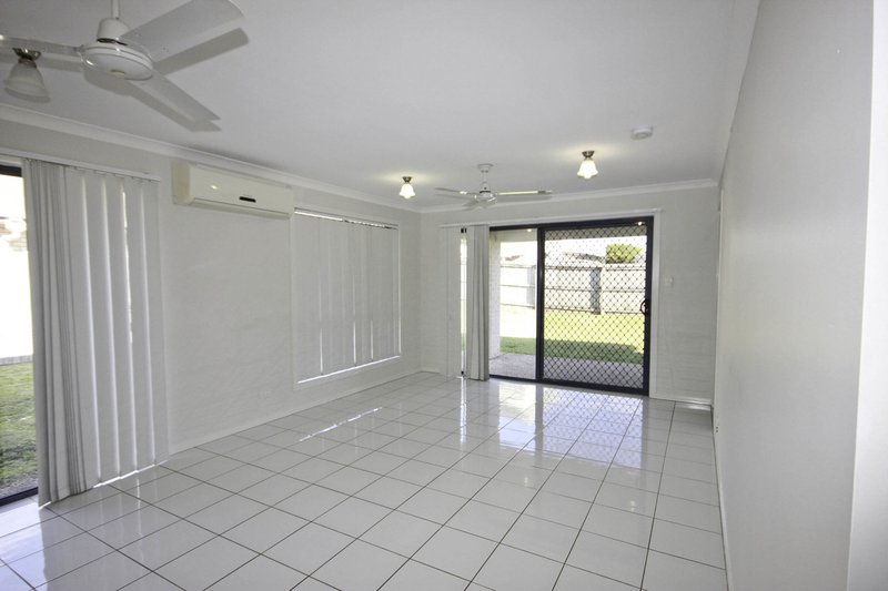 Photo - 38 Collingrove Circuit, Pimpama QLD 4209 - Image 6