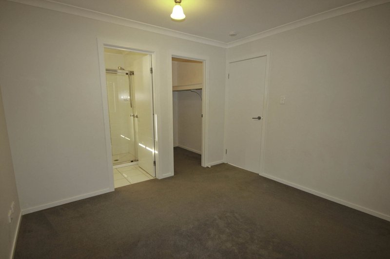 Photo - 38 Collingrove Circuit, Pimpama QLD 4209 - Image 10