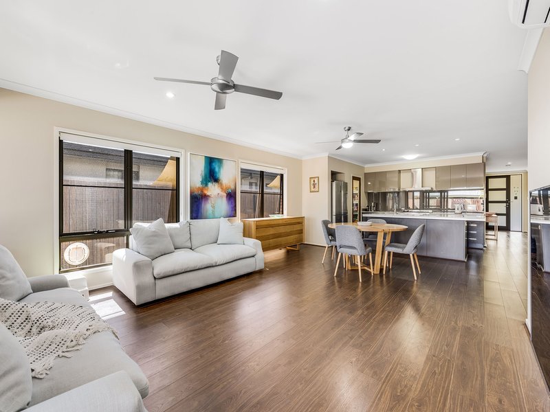 Photo - 38 Copper Crescent, Caloundra West QLD 4551 - Image 3