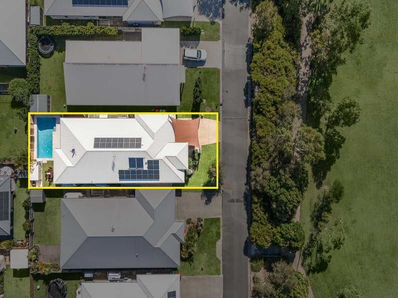 Photo - 38 Copper Crescent, Caloundra West QLD 4551 - Image 18