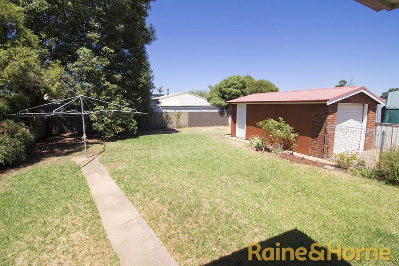 Photo - 38 Corbett Avenue, Dubbo NSW 2830 - Image 6