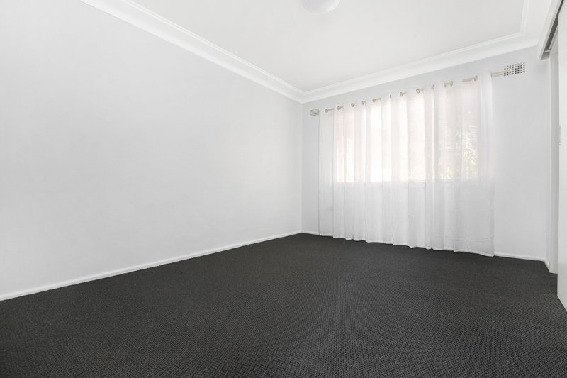 Photo - 3/8 Cordeaux Road, Figtree NSW 2525 - Image 5