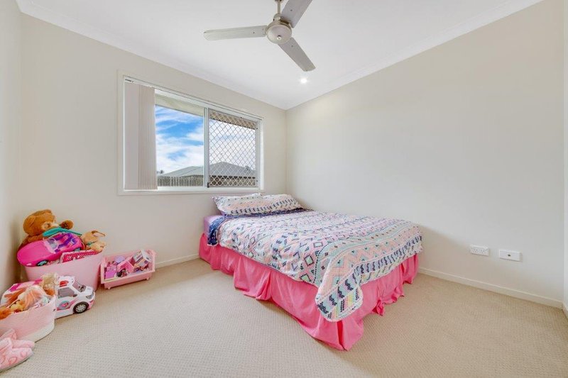 Photo - 38 Creekview Drive, New Auckland QLD 4680 - Image 13