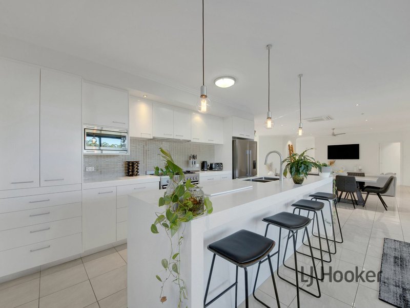 Photo - 38 Cremorne Drive, Tannum Sands QLD 4680 - Image 15