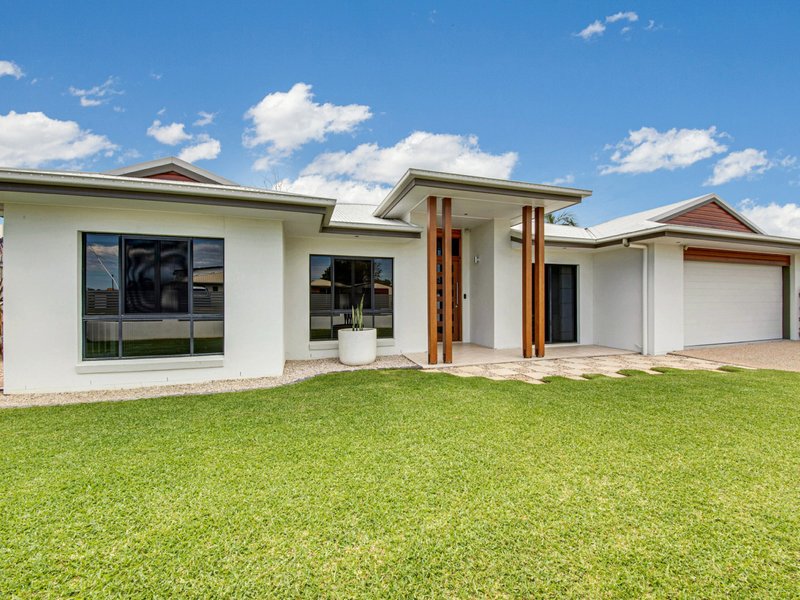 Photo - 38 Cremorne Drive, Tannum Sands QLD 4680 - Image 2