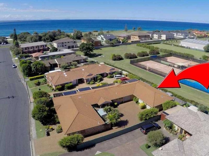 Photo - 3/8 Cross Street, Forster NSW 2428 - Image 2