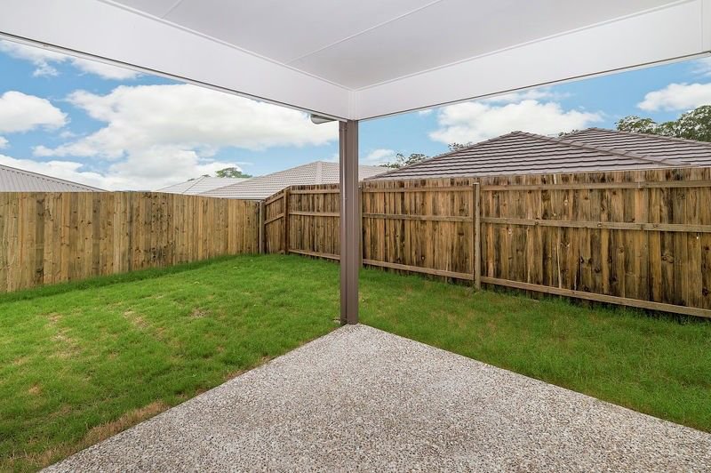 Photo - 38 Dalby Street, Holmview QLD 4207 - Image 12