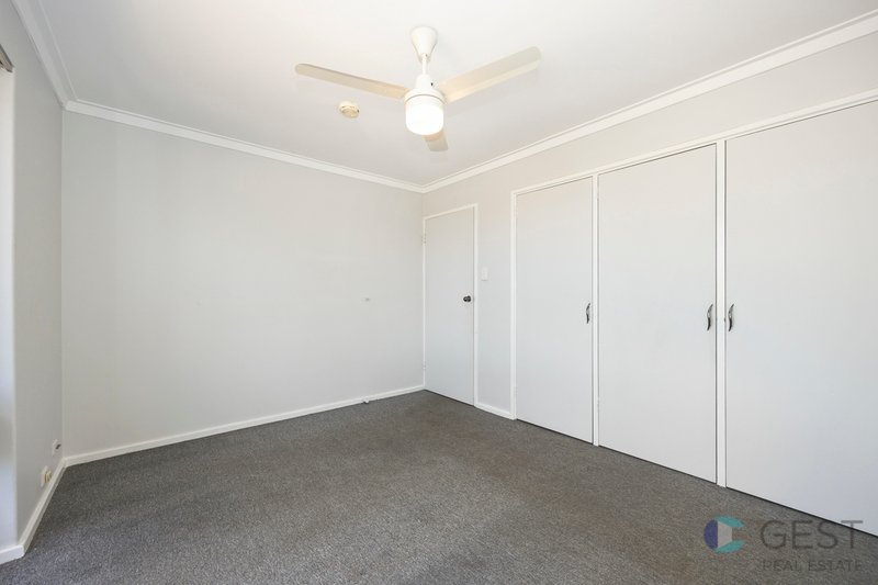 Photo - 38 Danbury Crescent, Girrawheen WA 6064 - Image 14