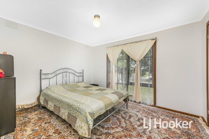 Photo - 38 De Villiers Drive, Dandenong VIC 3175 - Image 9