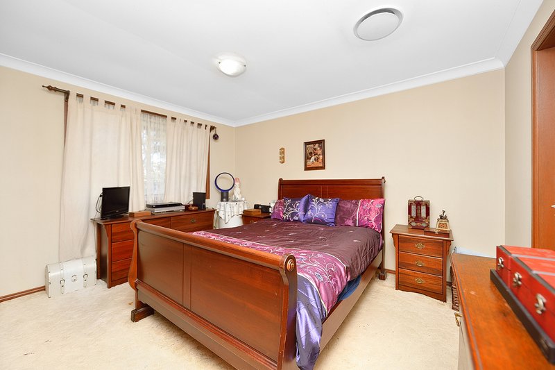 Photo - 38 Deptford Avenue, Kings Langley NSW 2147 - Image 6