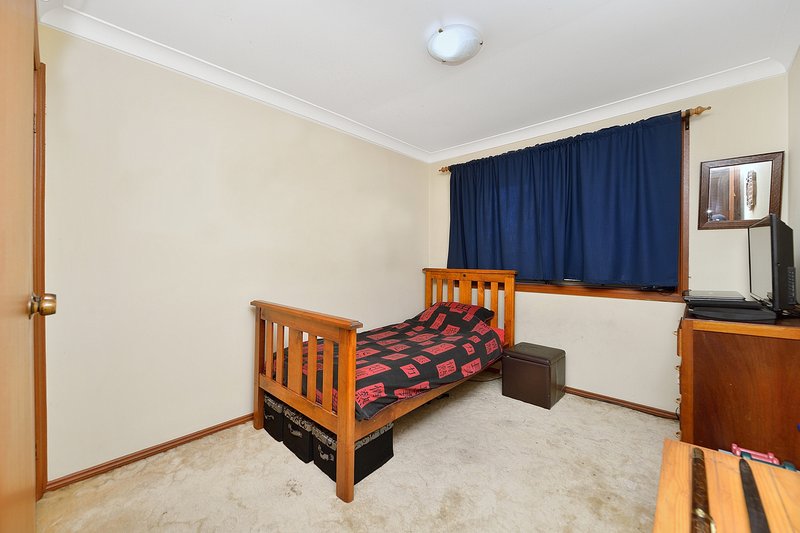 Photo - 38 Deptford Avenue, Kings Langley NSW 2147 - Image 7