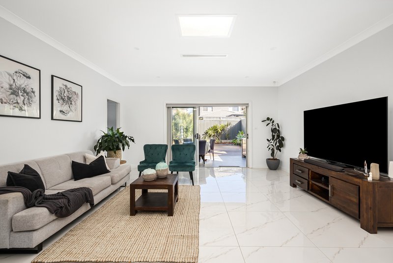 Photo - 38 Dhaka Circuit, Schofields NSW 2762 - Image 6