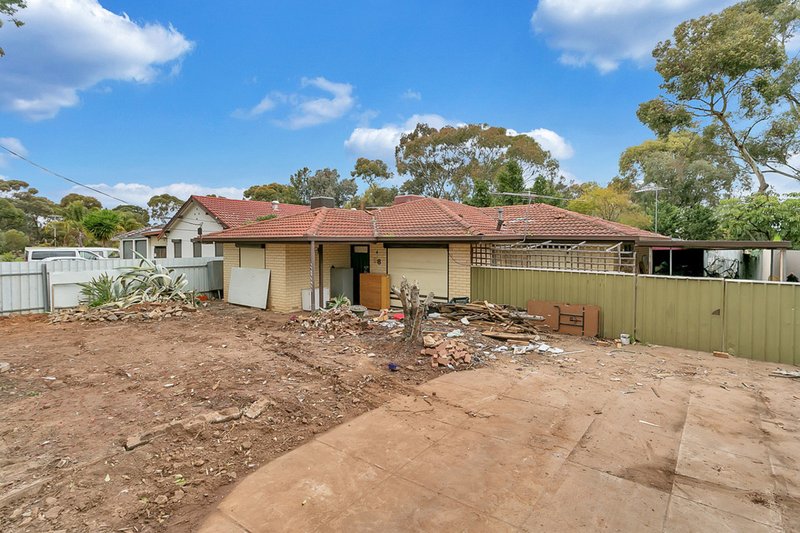 Photo - 38 Diment Road, Salisbury North SA 5108 - Image 2