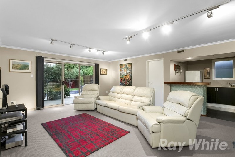 Photo - 38 Donald Road, Wheelers Hill VIC 3150 - Image 8