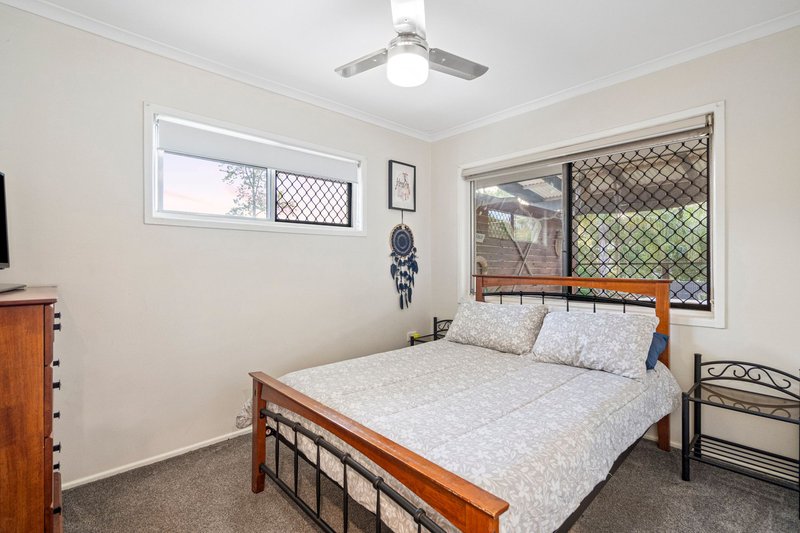 Photo - 38 Donna Avenue, Rochedale South QLD 4123 - Image 10