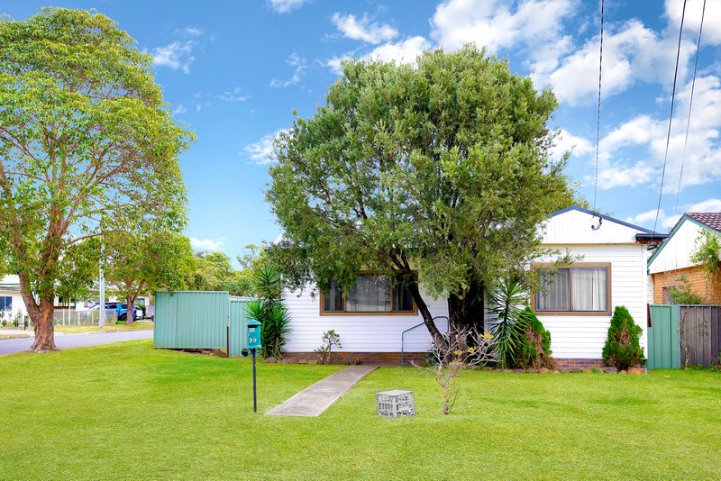 38 Dorothy Crescent, Colyton NSW 2760