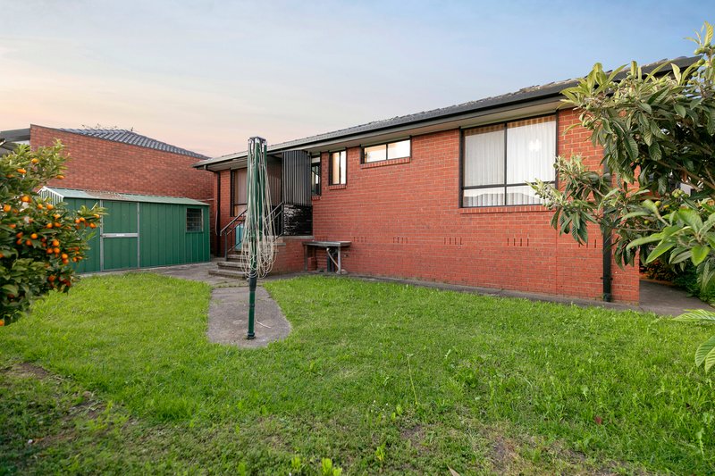 Photo - 38 Dowding Close, Fawkner VIC 3060 - Image 11