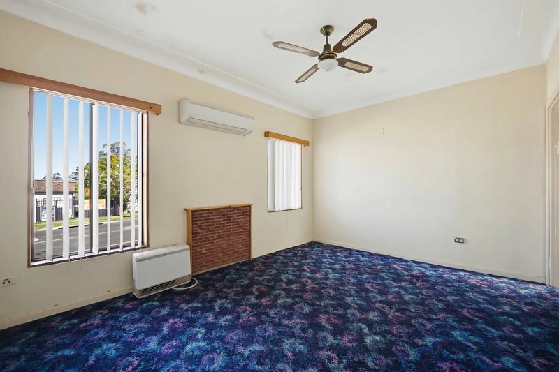 Photo - 38 Eastern Avenue, Revesby NSW 2212 - Image 4