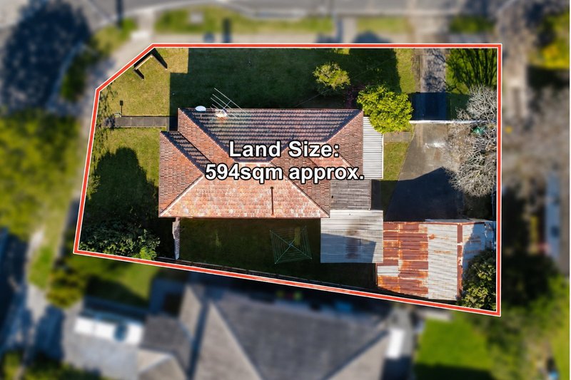 Photo - 38 Eastern Avenue, Revesby NSW 2212 - Image 9