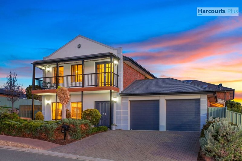 Photo - 38 Elizabeth Crescent, Hallett Cove SA 5158 - Image 2