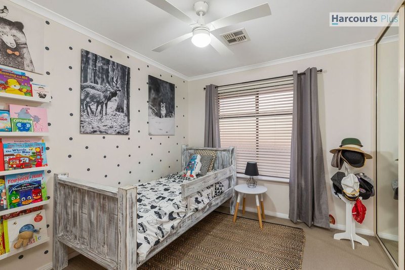 Photo - 38 Elizabeth Crescent, Hallett Cove SA 5158 - Image 16