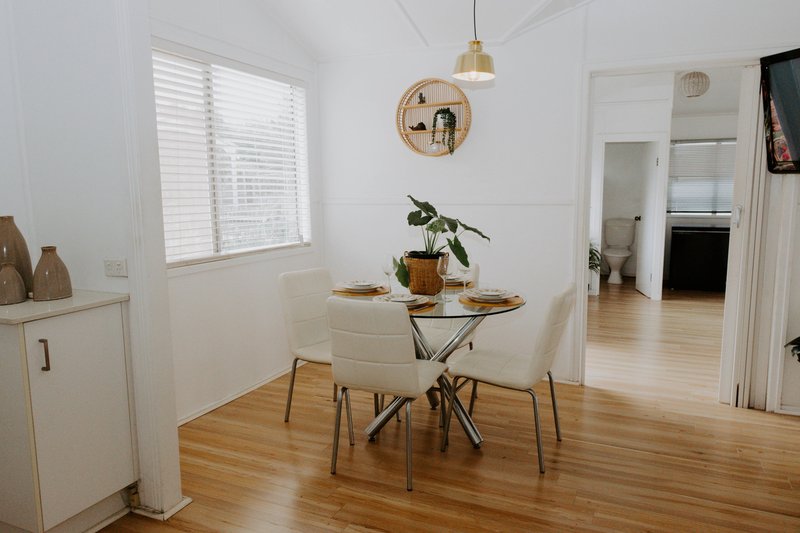 Photo - 38 Elliott Street, Gin Gin QLD 4671 - Image 12
