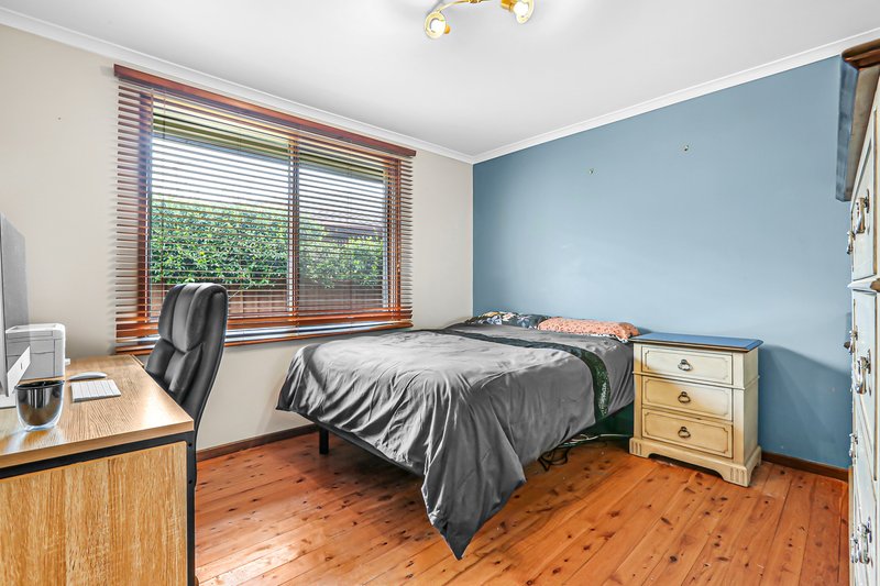 Photo - 38 Emerson Road, Dapto NSW 2530 - Image 5