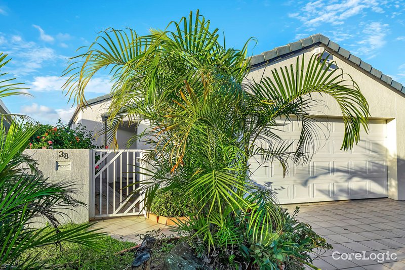 Photo - 38 Emerton Crescent, Robina QLD 4226 - Image 6