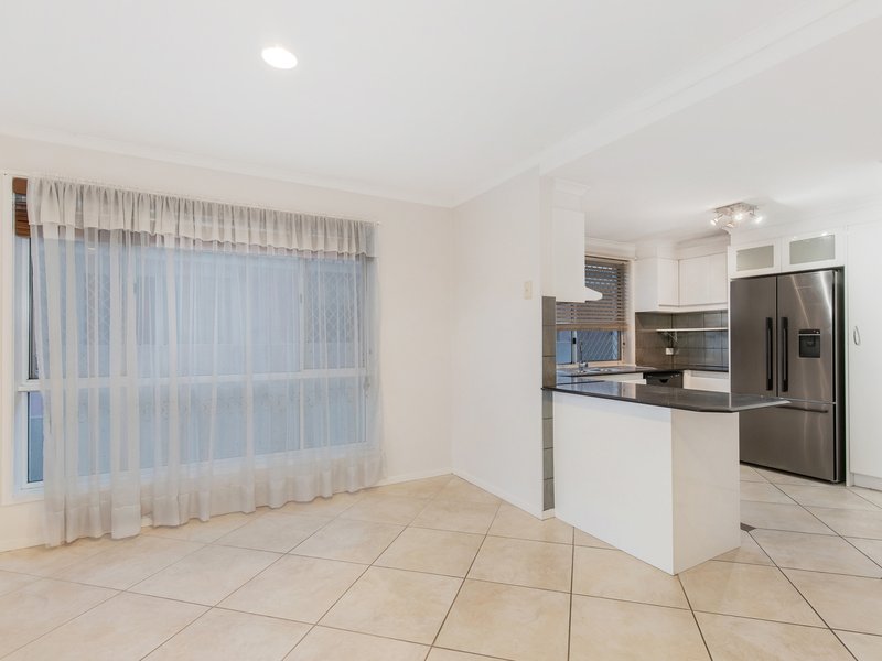 Photo - 38 Emerton Crescent, Robina QLD 4226 - Image 13