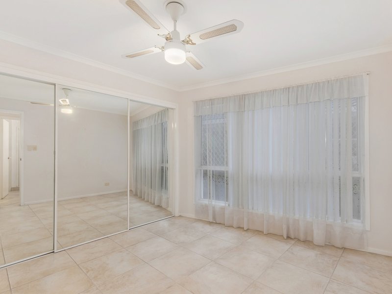 Photo - 38 Emerton Crescent, Robina QLD 4226 - Image 19